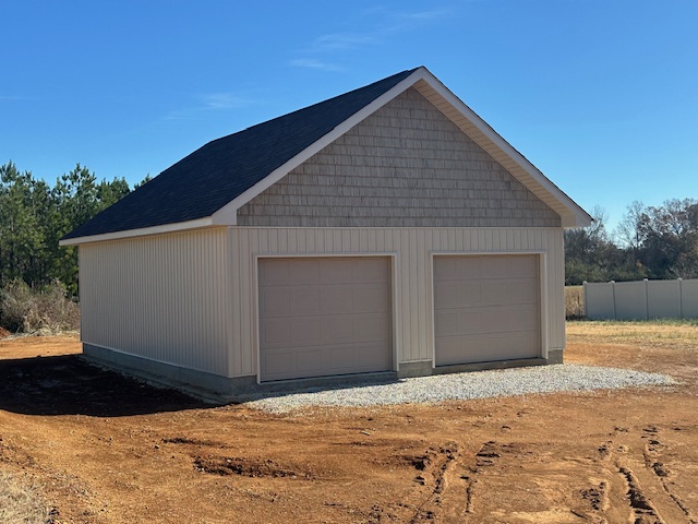 A custom garage built by Simply Garages in Florence, AL